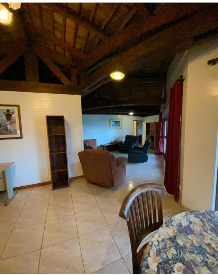 Chez Taua Maison Isolee Pas De Wifi Ni Bus Opoa 외부 사진